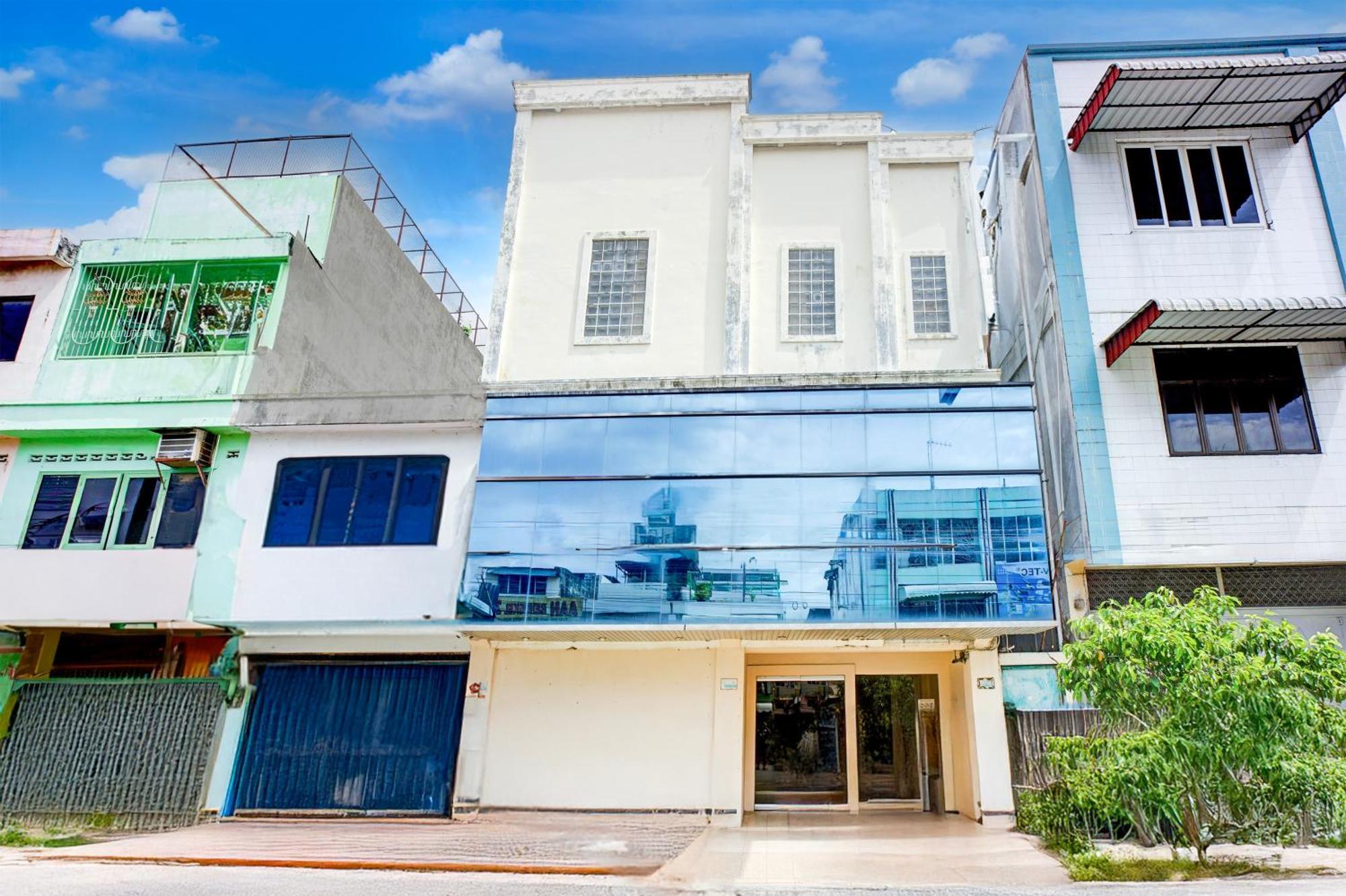 Collection O Peunayong Near Masjid Raya Baiturrahman Formerly Siwah Hotel Banda Aceh Exterior foto